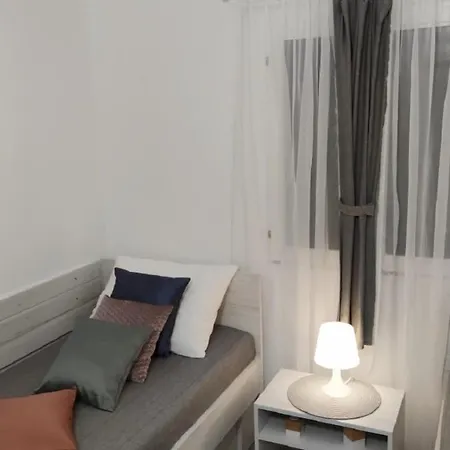 Apartman Apartments More Vis