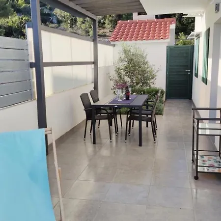 Apartments More וויס