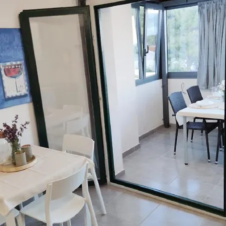 Apartments More דירה *