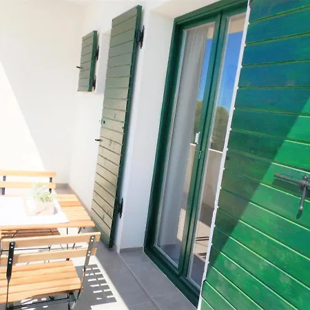 Apartments More * فيس