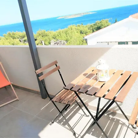 شقة Apartments More فيس