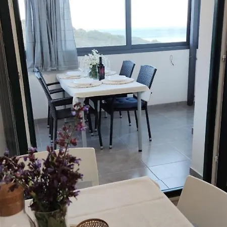 شقة Apartments More فيس